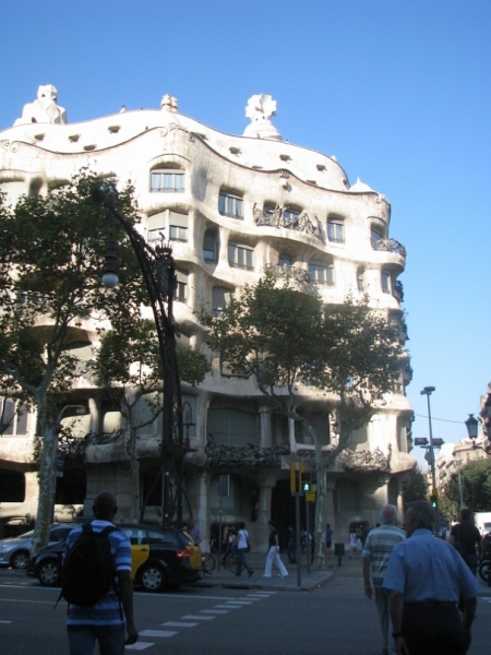 Барселона. La pedrera.