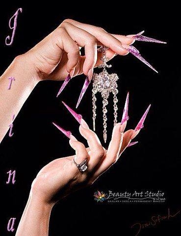 Фото в Испании от PermanentMakeup: вариант маникюра