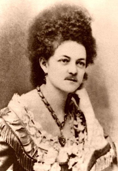 Eleanor-Dumont-Madame-Moustache