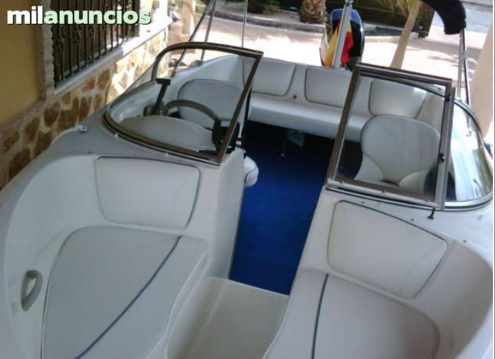 Катер Bayliner 160 изнутри — CostaSpain.net Катер Bayliner 160 изнутри