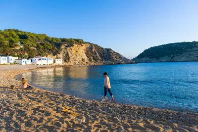 фото пляжа Cala del Portitxol o de la Barraca, Испания