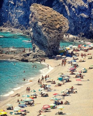 Playa de los Muertos Carboneras Almería