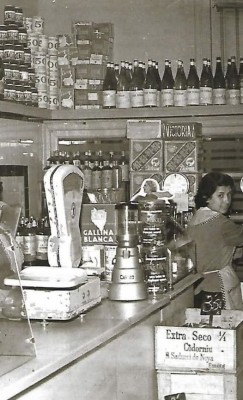 продуктовый магазин в Испании, фото 70-х годов