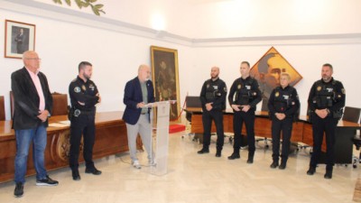полиция в Дении - новое подразделение на фото