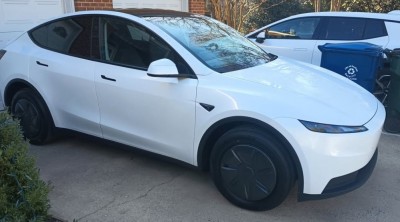 Tesla Y Standard RWD Juniper 2026